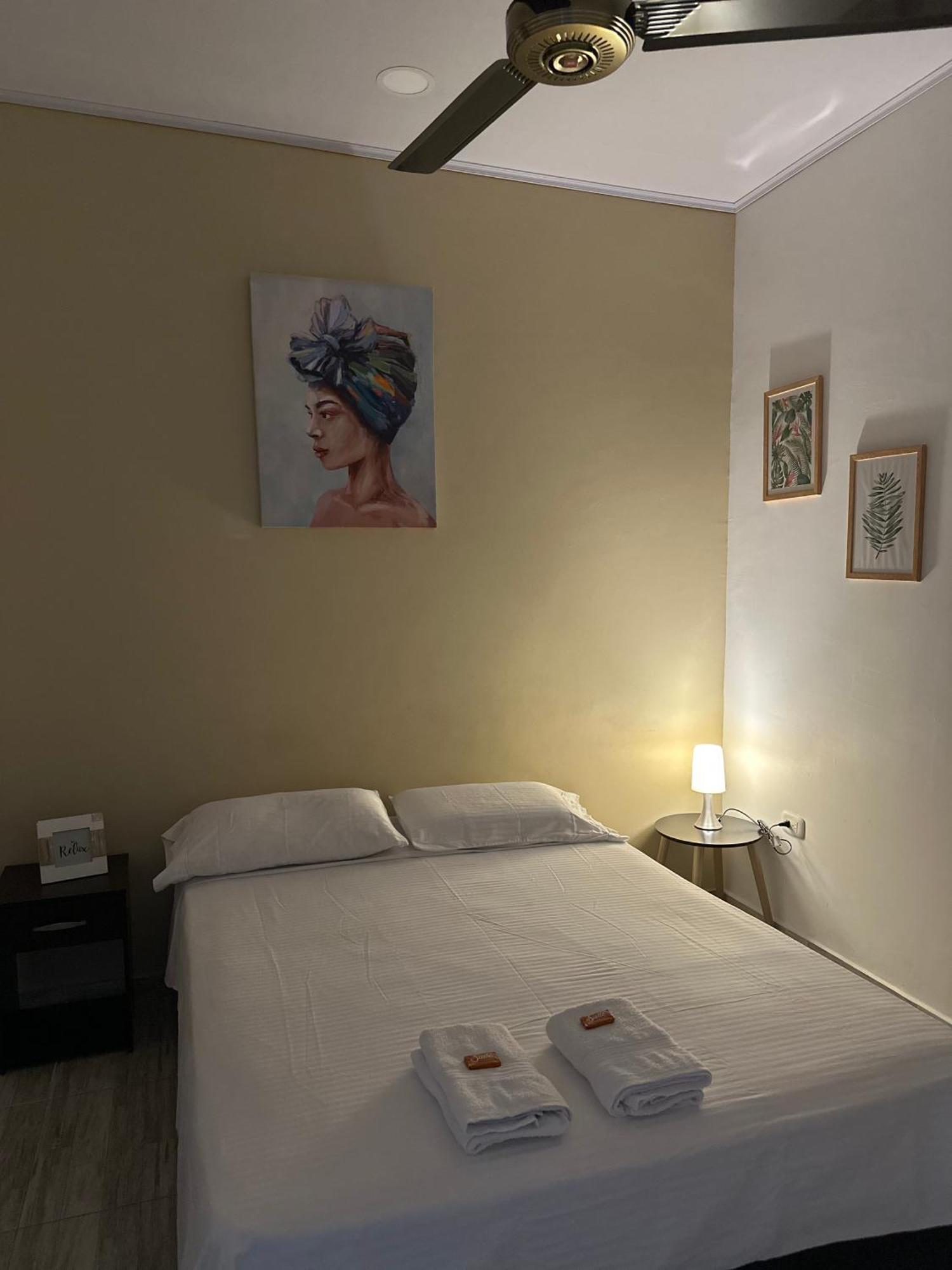 Como En Casa La Dorada Zewnętrze zdjęcie